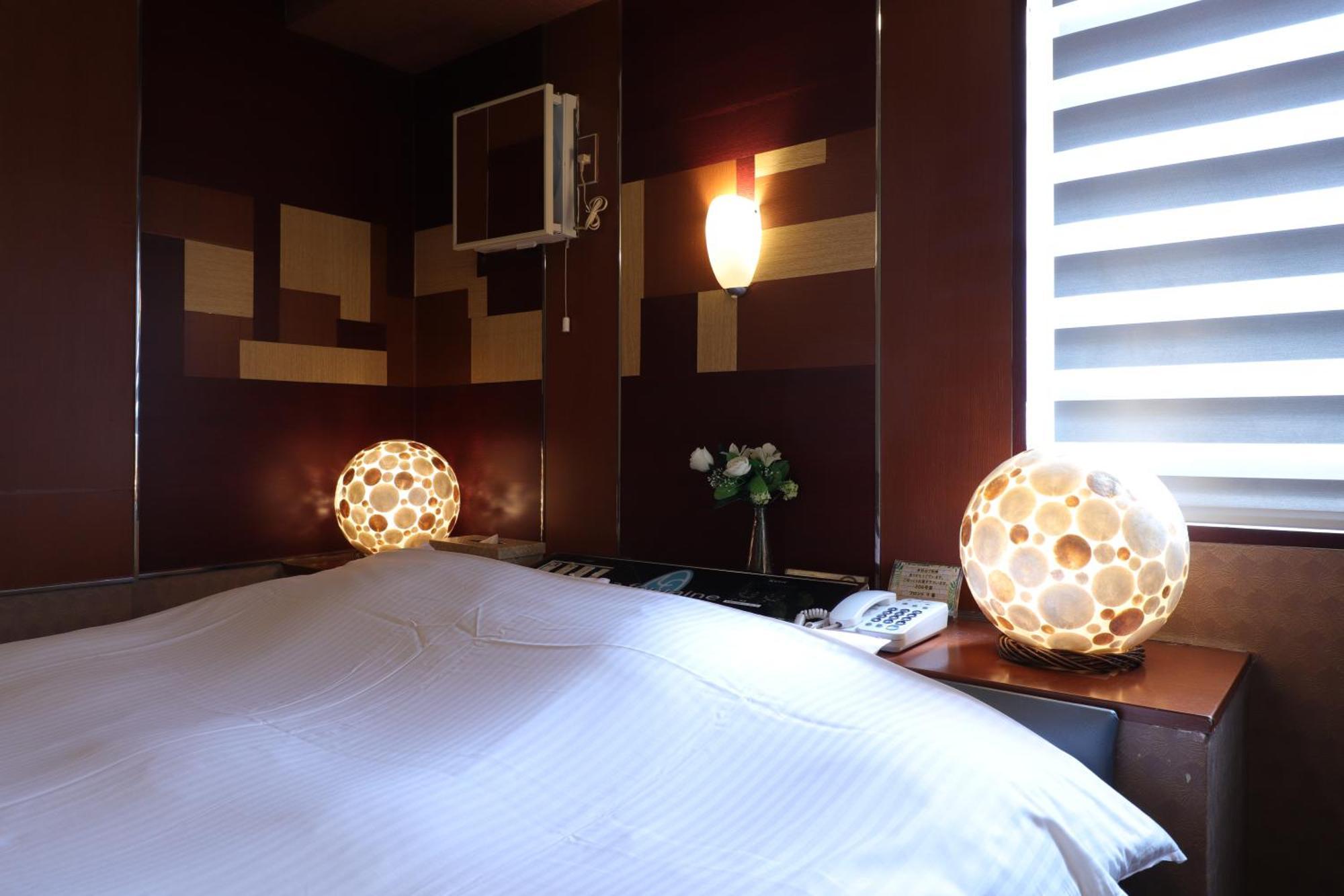 天然個室温泉 Hotel Lafontaine 諏訪 (Adults Only) Suwa  Exterior photo