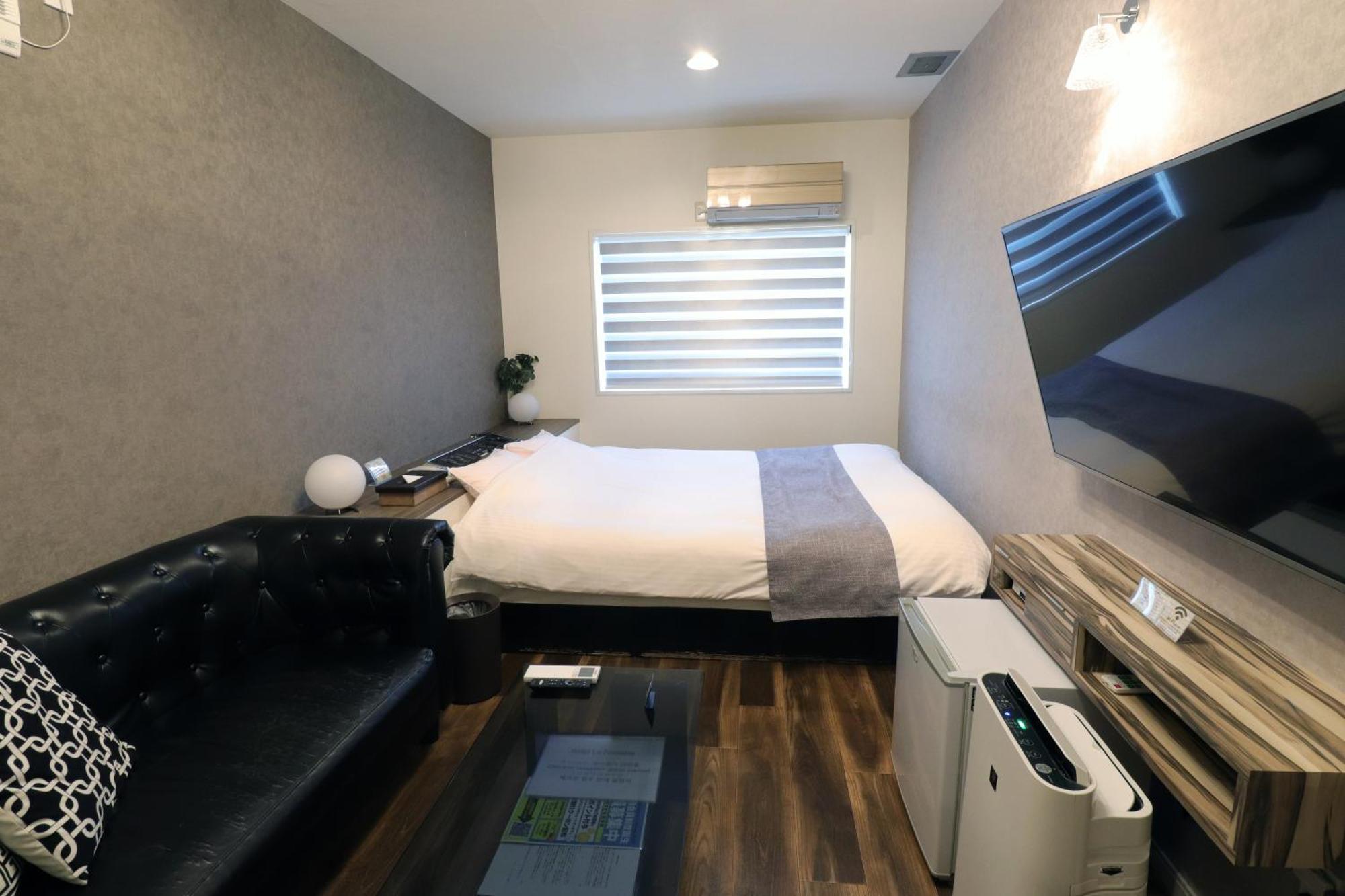 天然個室温泉 Hotel Lafontaine 諏訪 (Adults Only) Suwa  Exterior photo